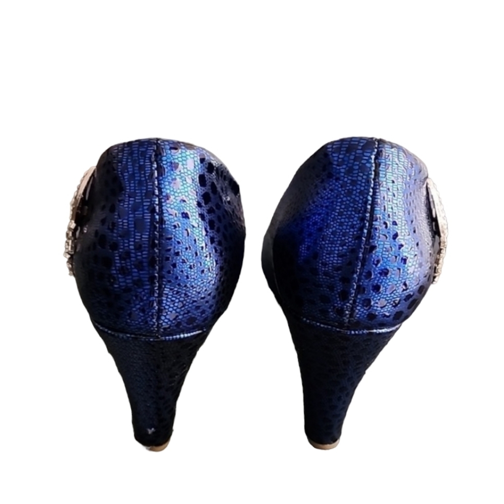 METALLIC COBALT BLUE VEGAN Platform Pumps 8 Heels Gold CZ Moon Charms Chunky - Picture 9 of 16